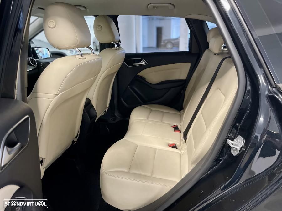 Mercedes-Benz B 180 CDi BlueEfficiency - 21