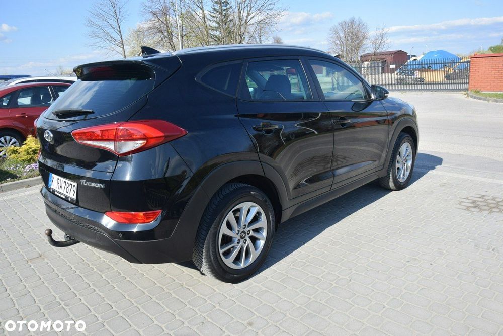 Hyundai Tucson 1.7 CRDI BlueDrive Comfort 2WD - 13