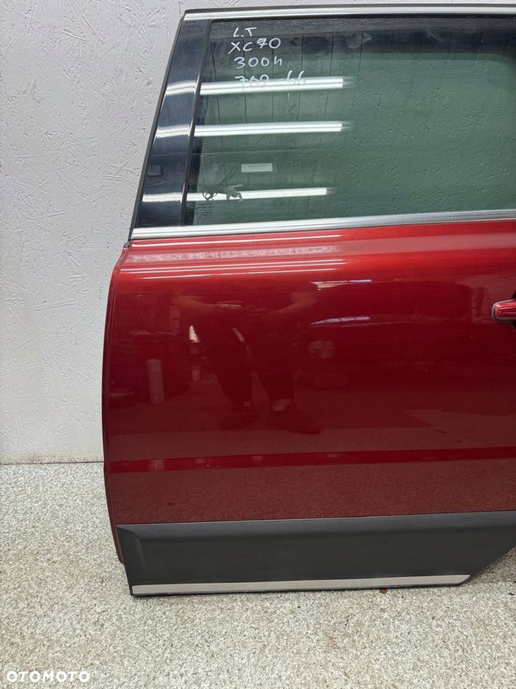 kompletne drzwi lewy tył volvo xc70 2008-2015 kod kolru 702-46 ładne - 2