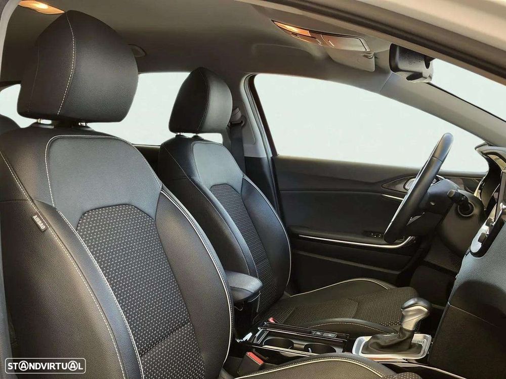 Kia Ceed SW 1.6 GDi PHEV Drive 6DCT - 14