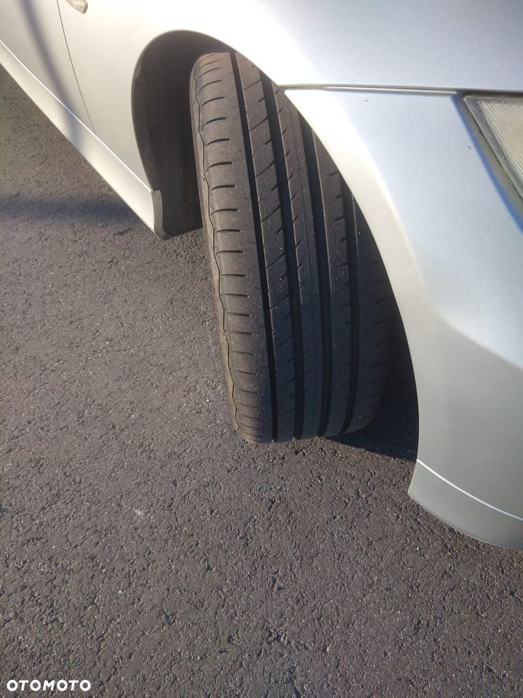 BMW Seria 3 320d - 9
