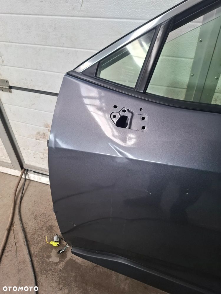 TOYOTA RAV4 V DRZWI LEWE PRZEDNIE - 2