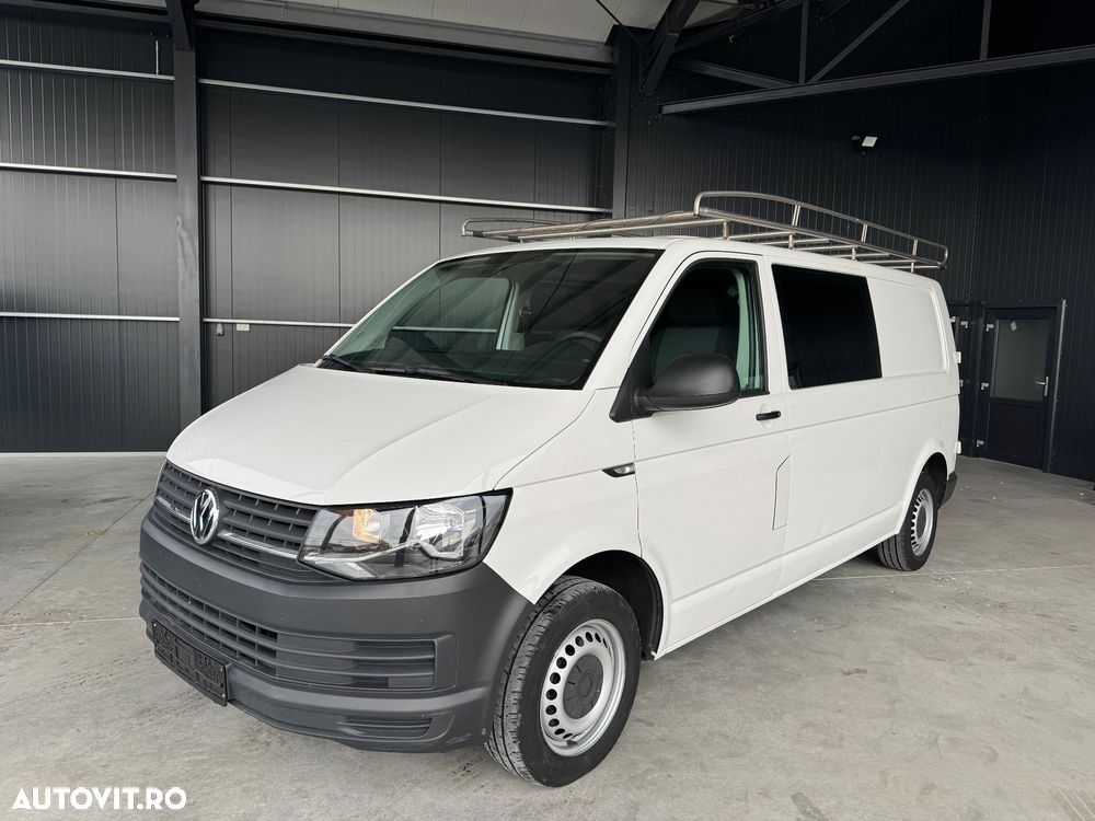 Volkswagen Transporter - 1