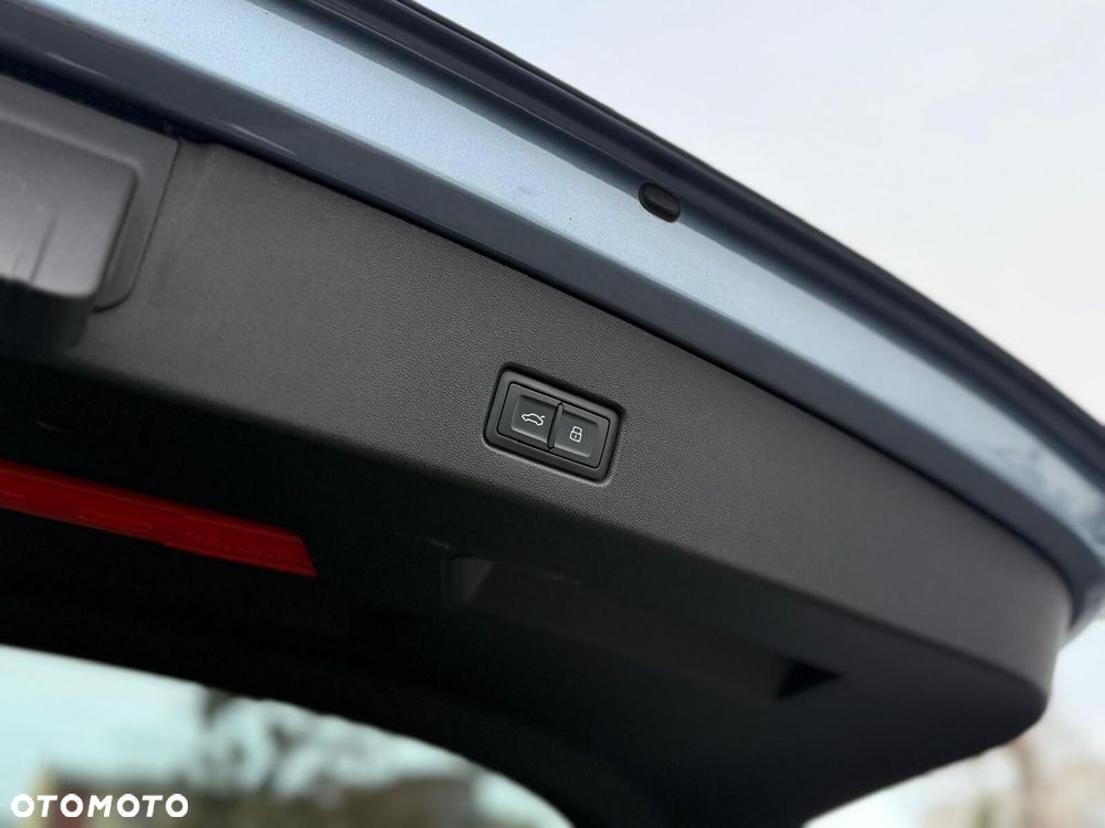 Audi Q4 e-tron 40 77kWh S Line - 37