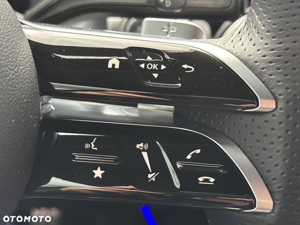 Mercedes-Benz GLB 220 d 4-Matic AMG Line 8G-DCT - 16