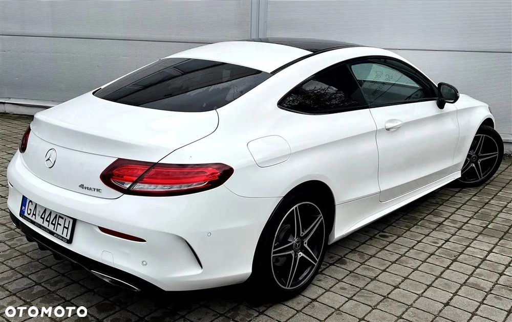 Mercedes-Benz Klasa C 200 4-Matic 9G-TRONIC - 4