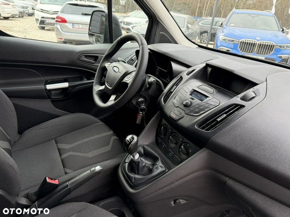 Ford Transit Connect - 21