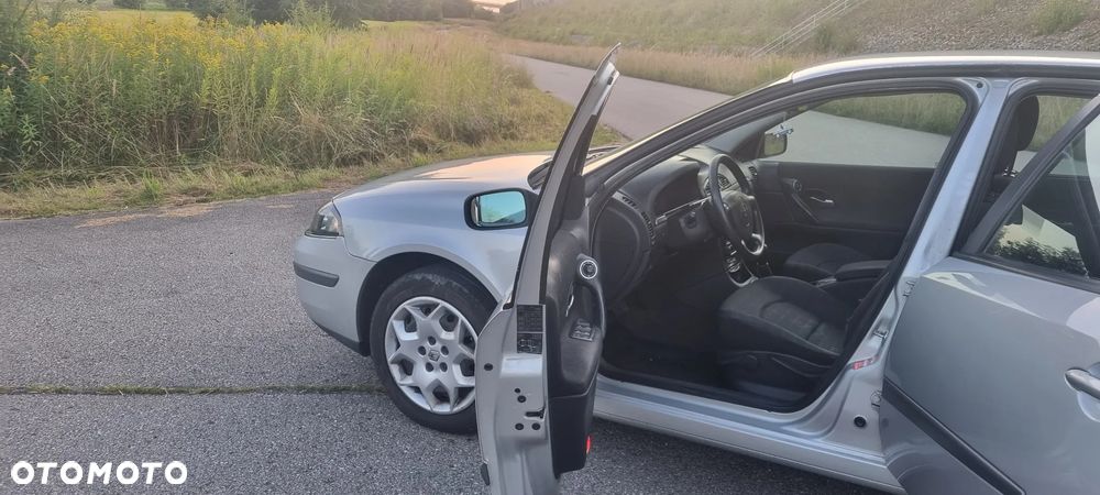 Renault Laguna 2.0 16V Authentique - 11