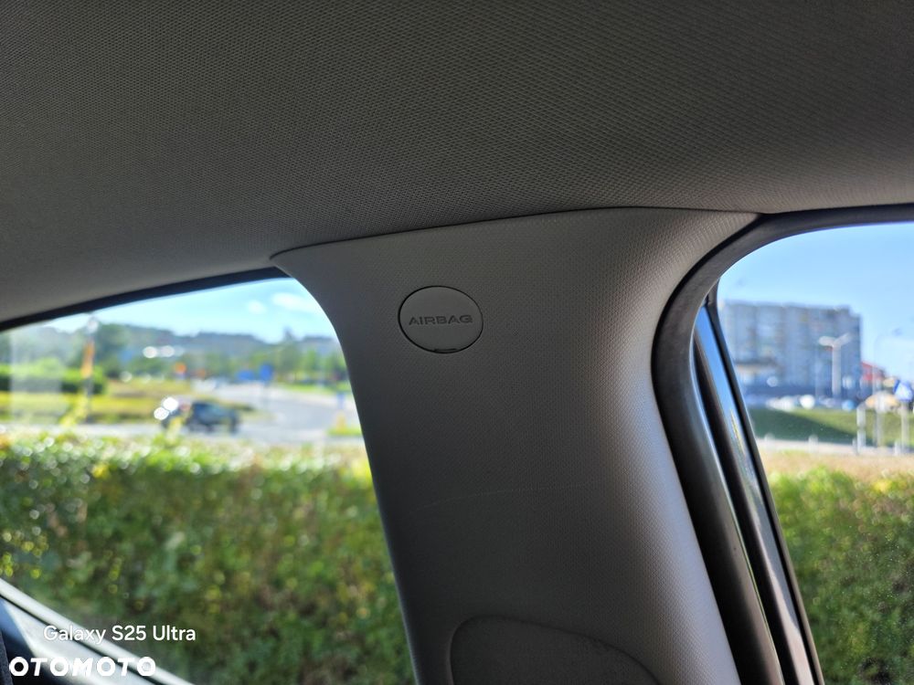 Hyundai ix35 1.7 CRDi 2WD Fifa World Cup Edition - 19