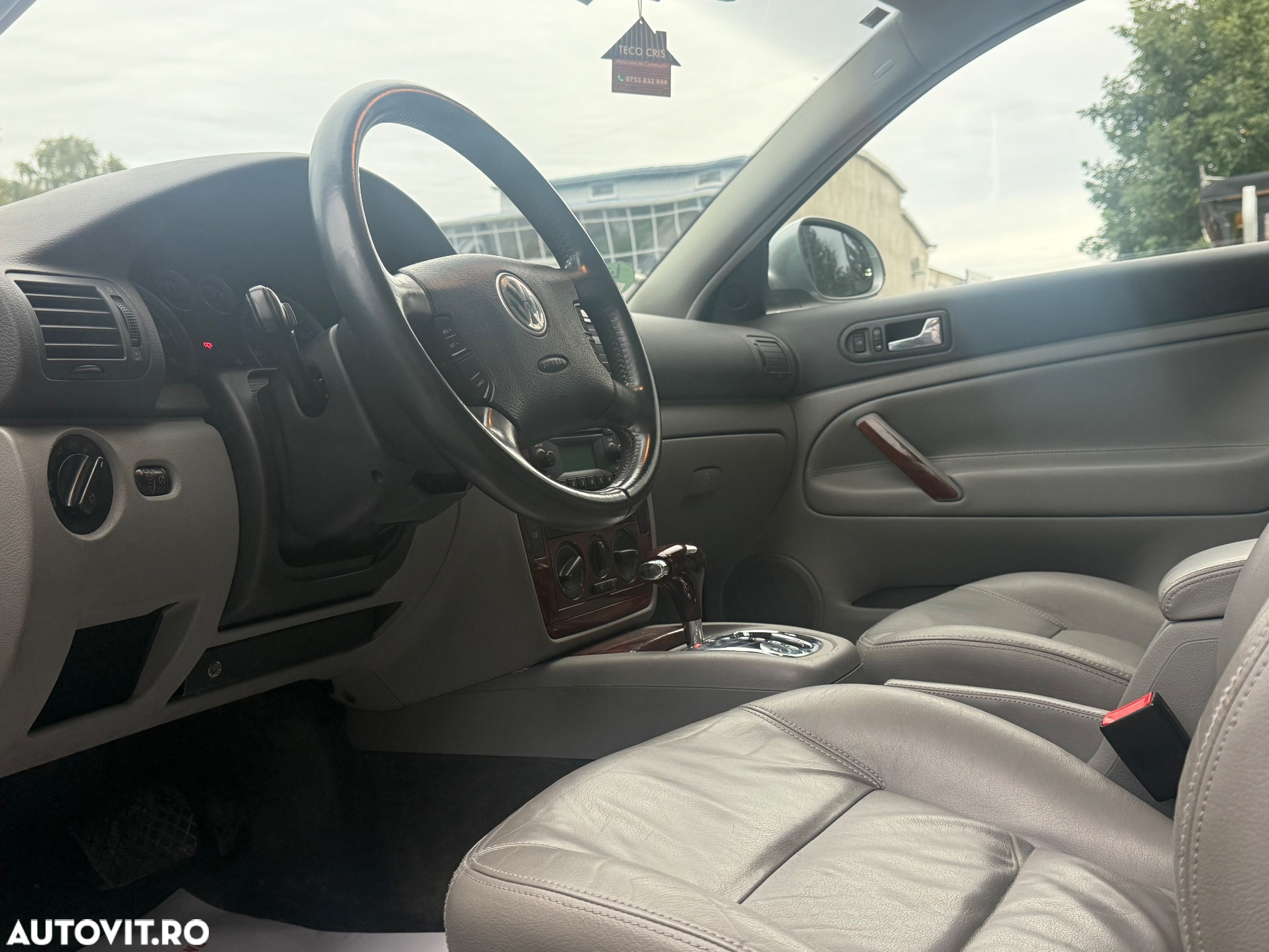 Volkswagen Passat - 23
