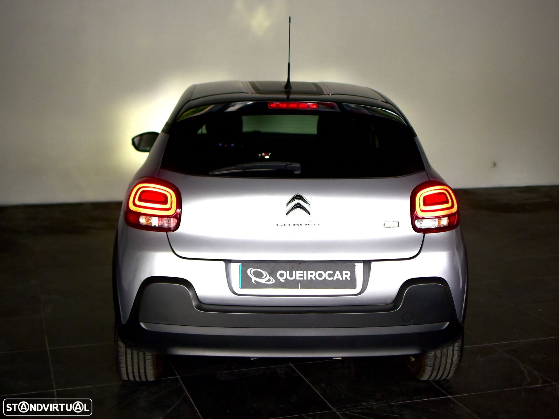 Citroën C3 1.2 PureTech C-Series - 2