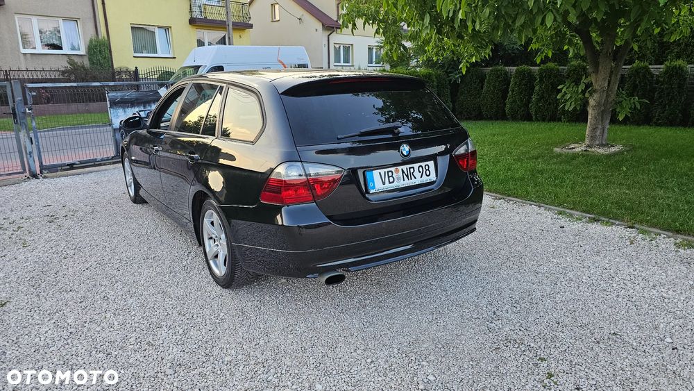 BMW Seria 3 318i Edition Lifestyle - 6