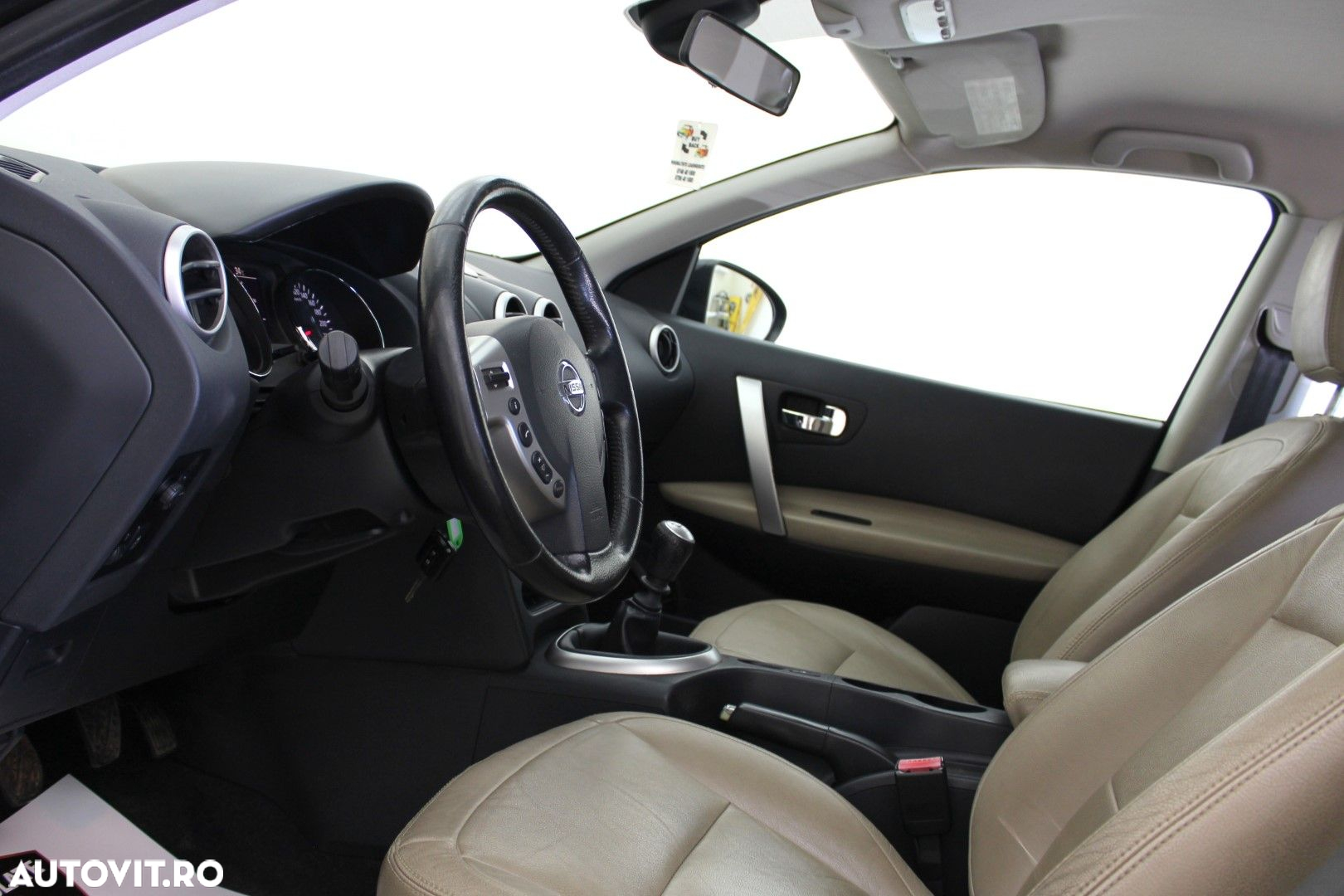 Nissan Qashqai - 12