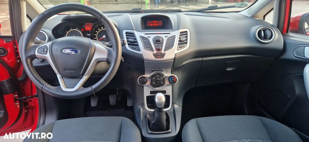 Ford Fiesta - 21