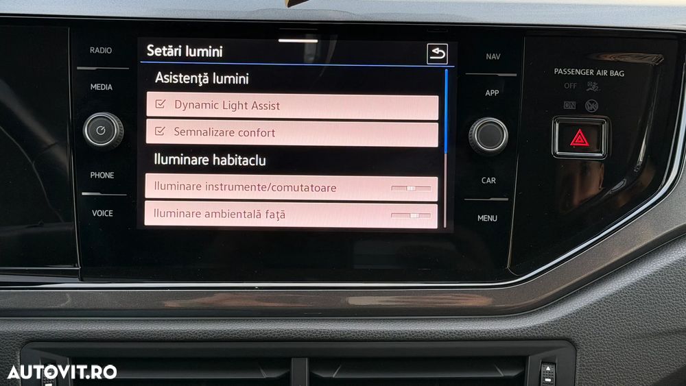 Volkswagen Polo 1.0 TSI DSG Style - 20