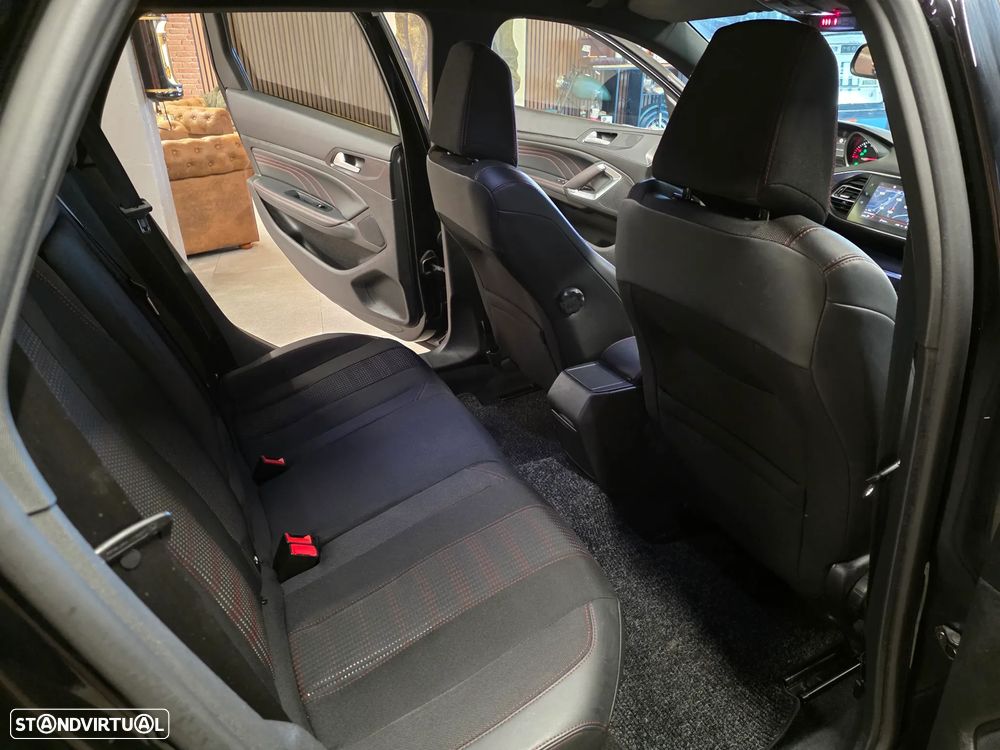 Peugeot 308 SW 1.5 BlueHDi GT Line EAT8 - 23