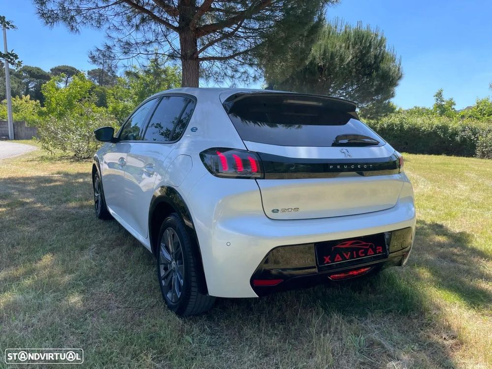 Peugeot e-208 50 kWh Allure - 3