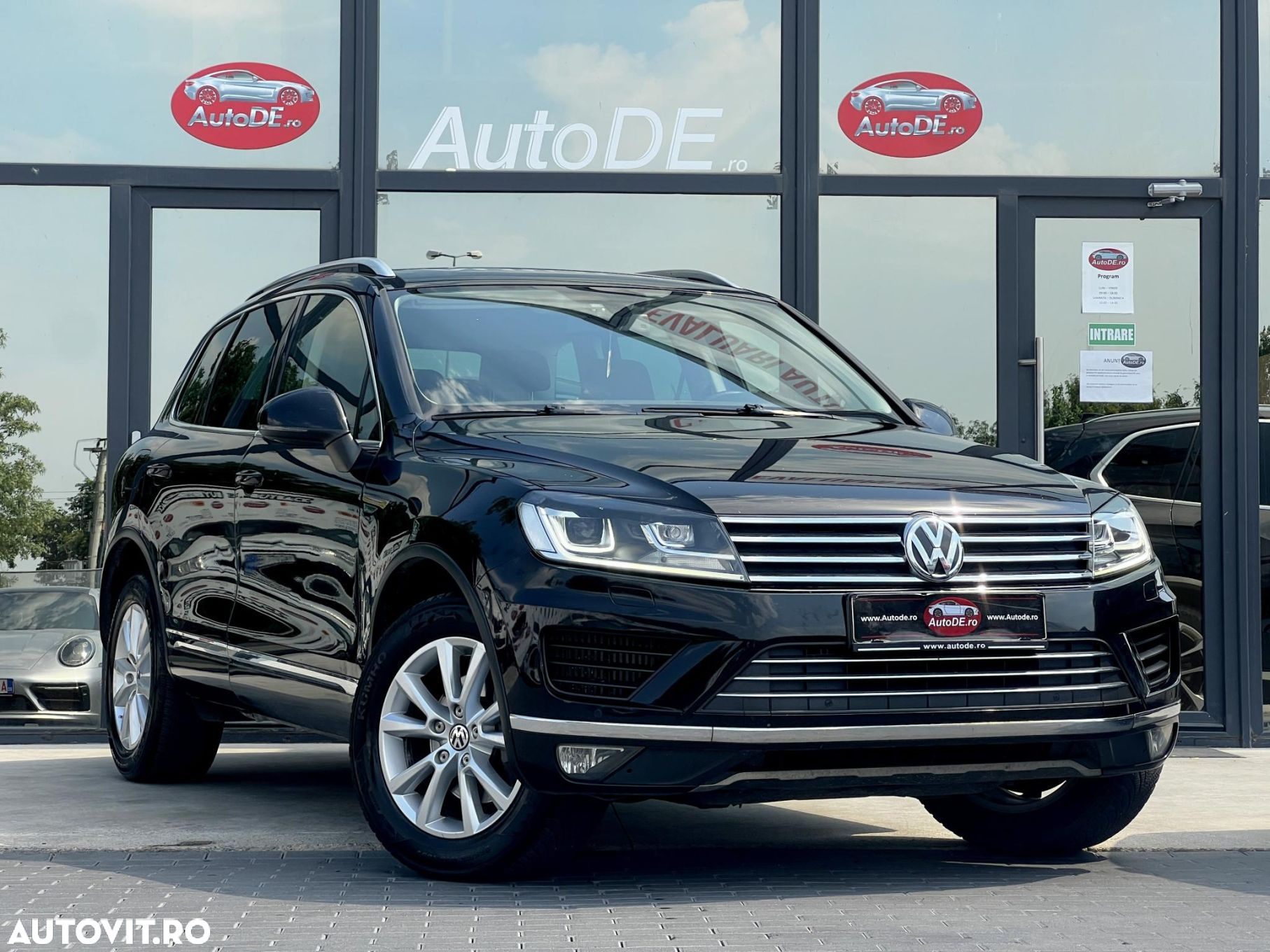 Volkswagen Touareg - 2