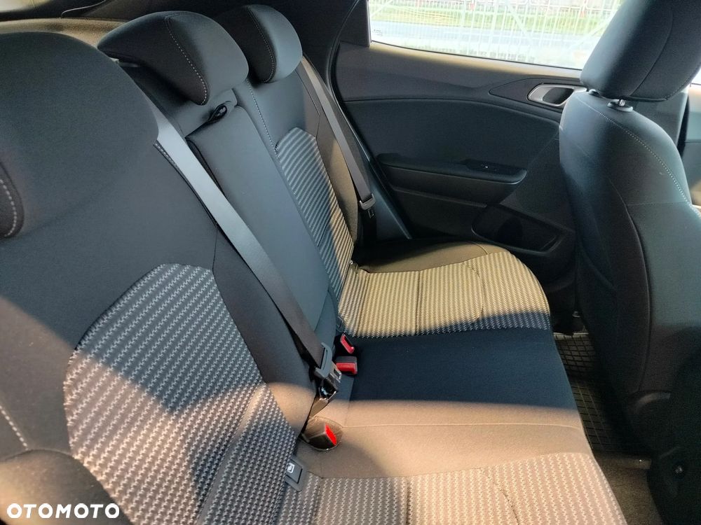 Kia XCeed ver-1-5-t--gdi-m-dct - 15