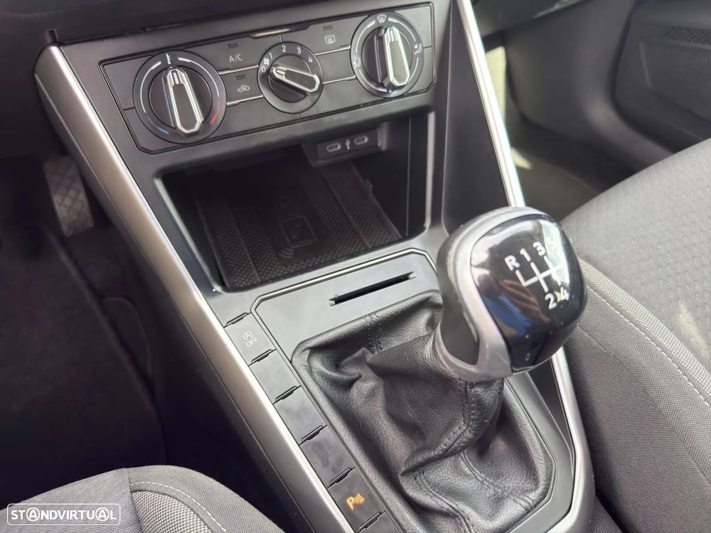 VW Taigo 1.0 TSI Urban - 11