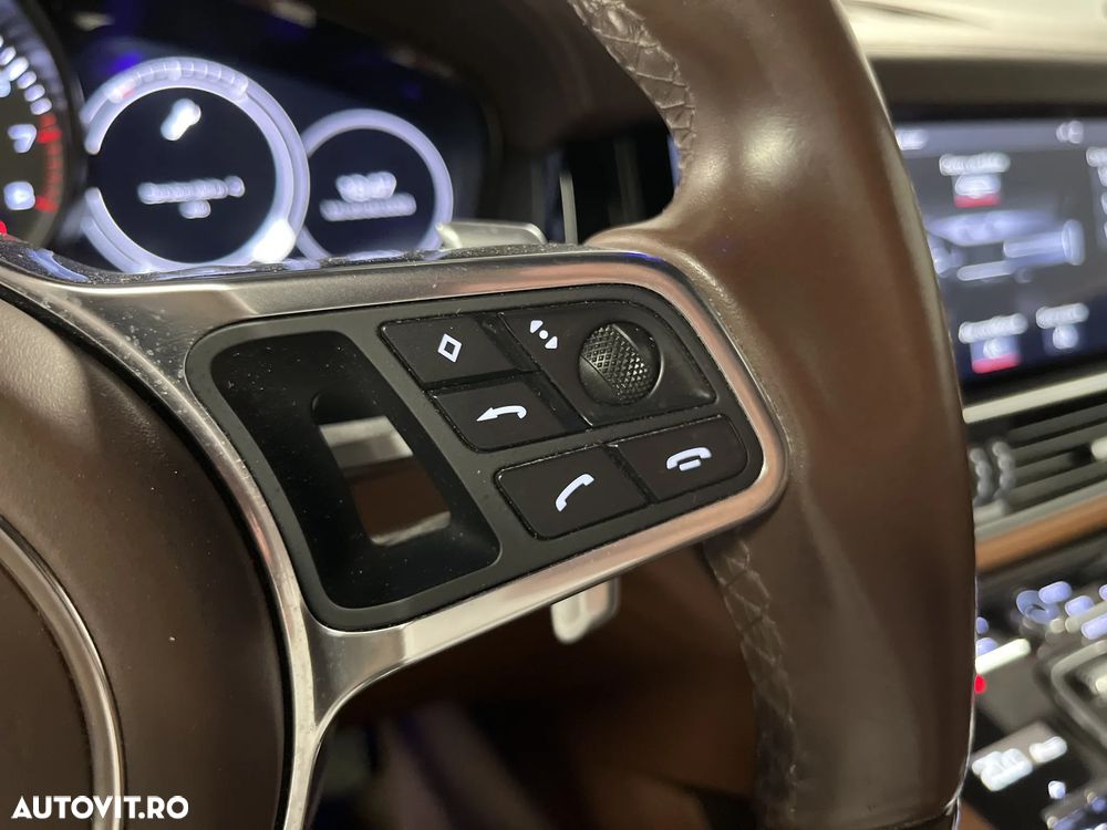 Porsche Cayenne Tiptronic S - 18