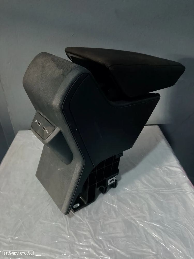 APOIO BRAÇO VOLKSWAGEN POLO 17- / 6F0864207AD - 1