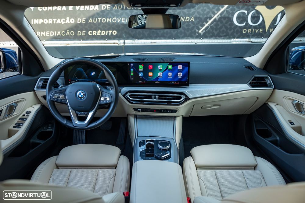 BMW 330 e Aut. Luxury Line - 10