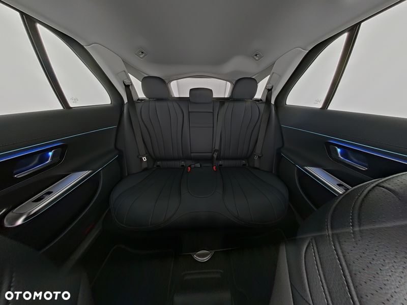 Mercedes-Benz Klasa E 300 de PHEV 4-Matic All-Terrain Avantgarde 9G-Tronic - 9