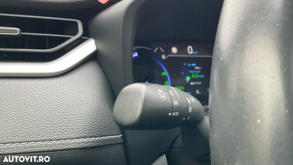 Toyota RAV4 2.5 Hybrid VVT-iE 4x4 Luxury Premium - 30