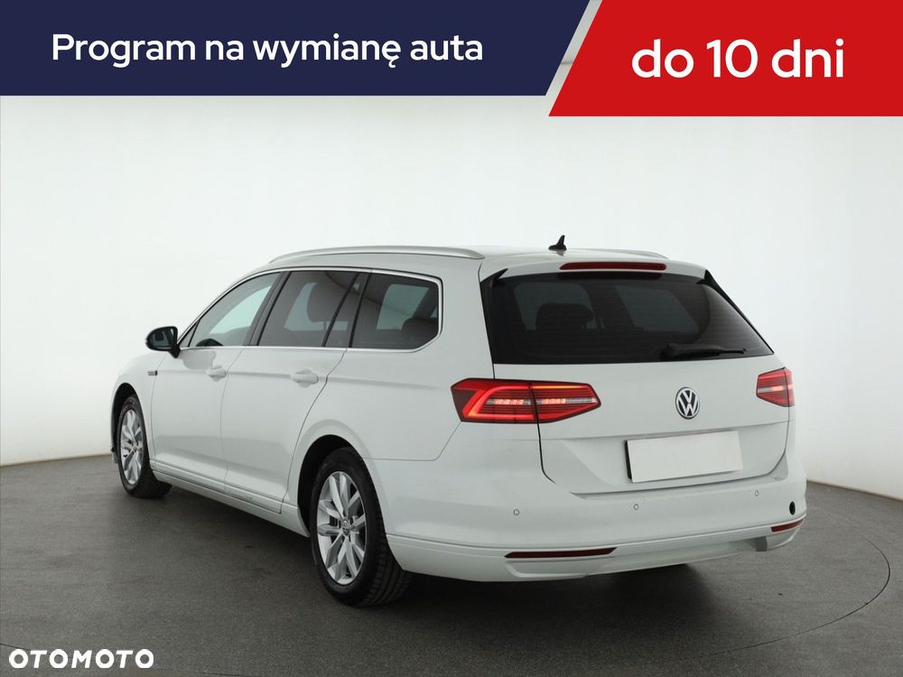 Volkswagen Passat Variant - 6