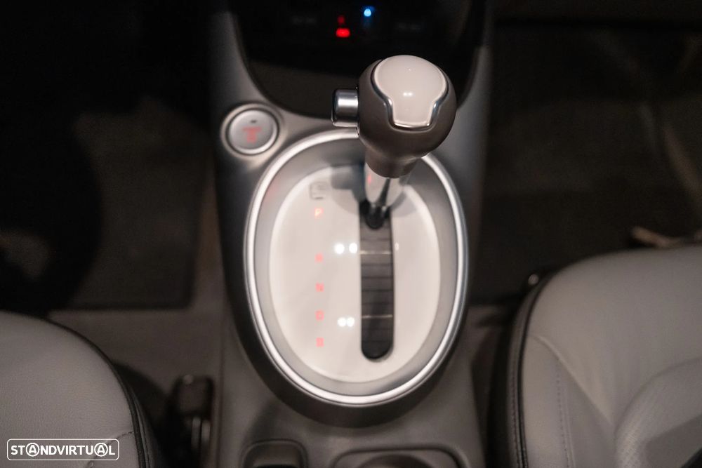 Kia e-Soul EV Play - 15