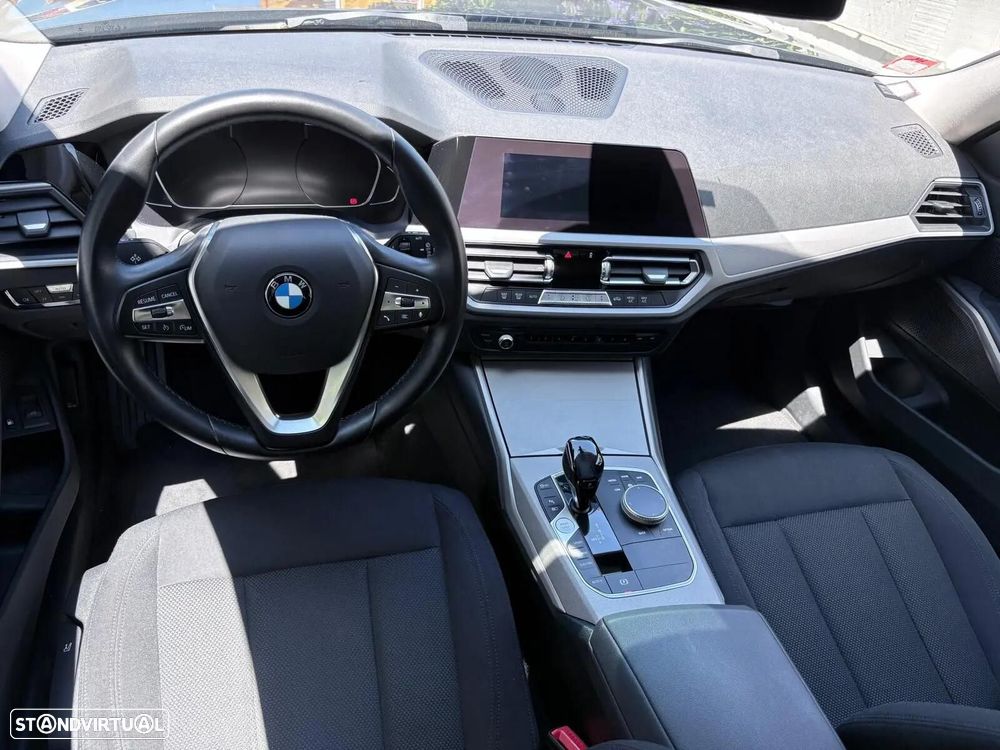 BMW 330 e Corporate Edition Auto - 33