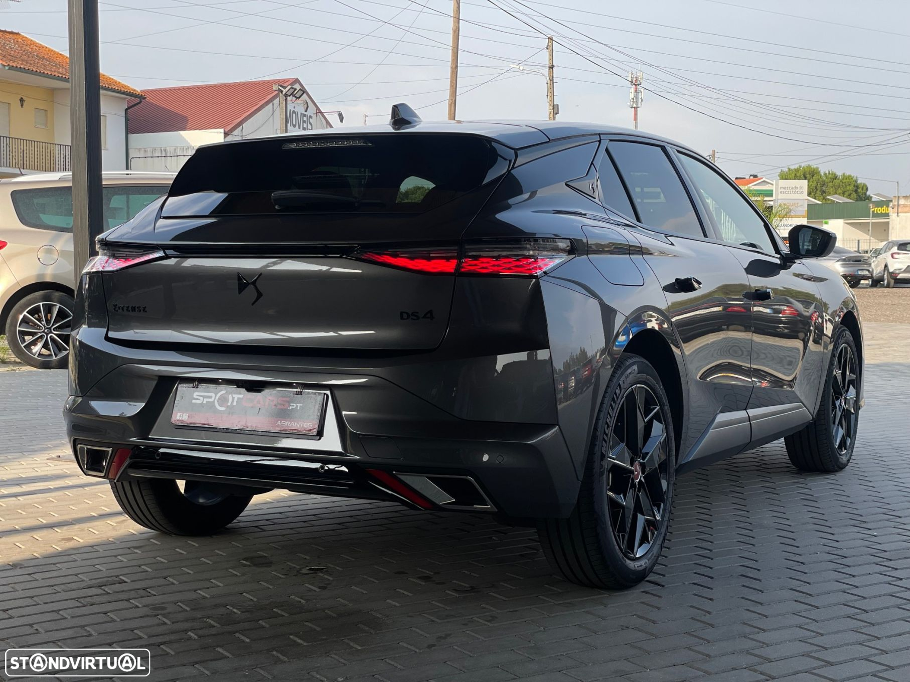 DS DS4 E-Tense Performance Line EAT8 - 8
