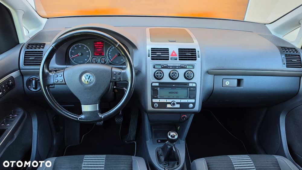 Volkswagen Touran 1.6 United - 15