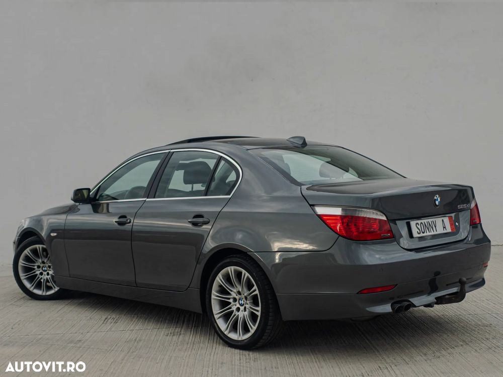BMW Seria 5 525d - 5