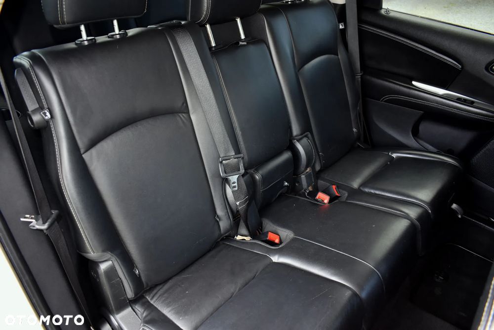 Fiat Freemont 2.0 Multijet 16V DPF Automatik Allrad Black Code - 38