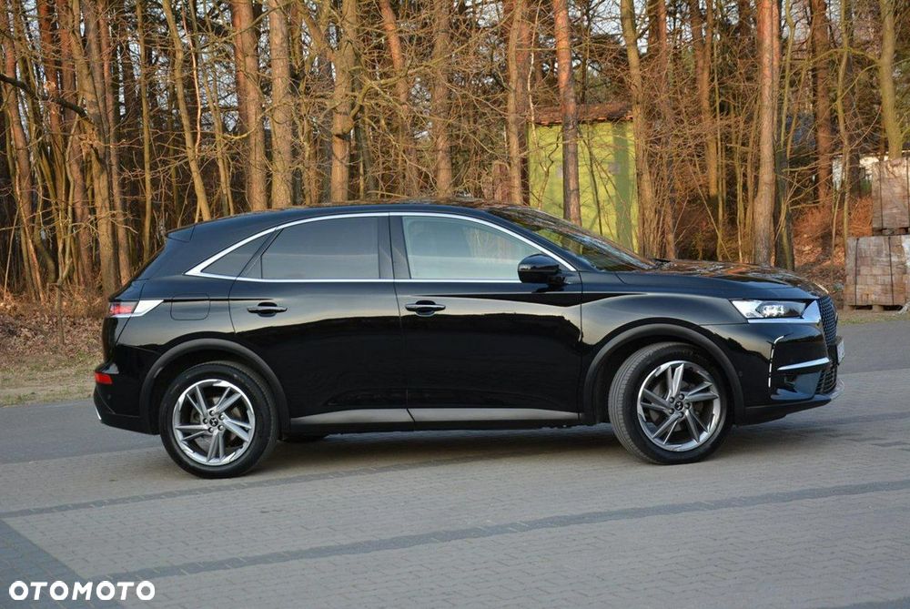 DS Automobiles DS 7 Crossback - 11