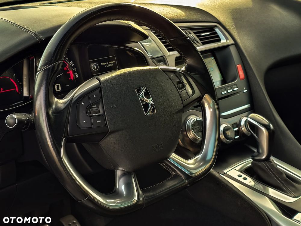 DS Automobiles DS 5 - 19