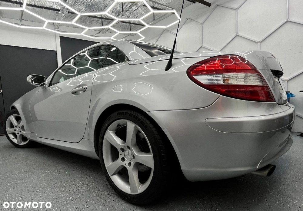 Mercedes-Benz SLK - 17