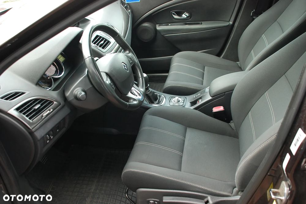 Renault Megane 1.5 dCi Privilege - 18