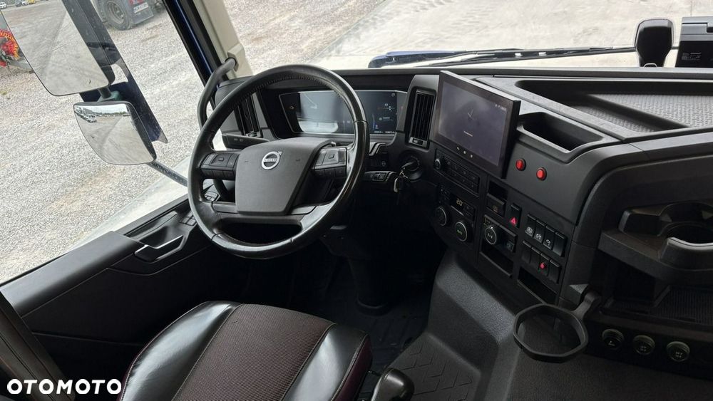 Volvo FMX - 11