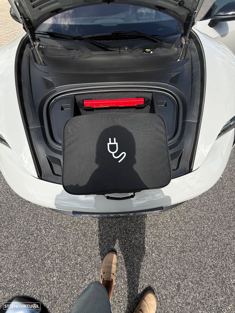 Porsche Taycan Sport Turismo 4S Black Edition - 13