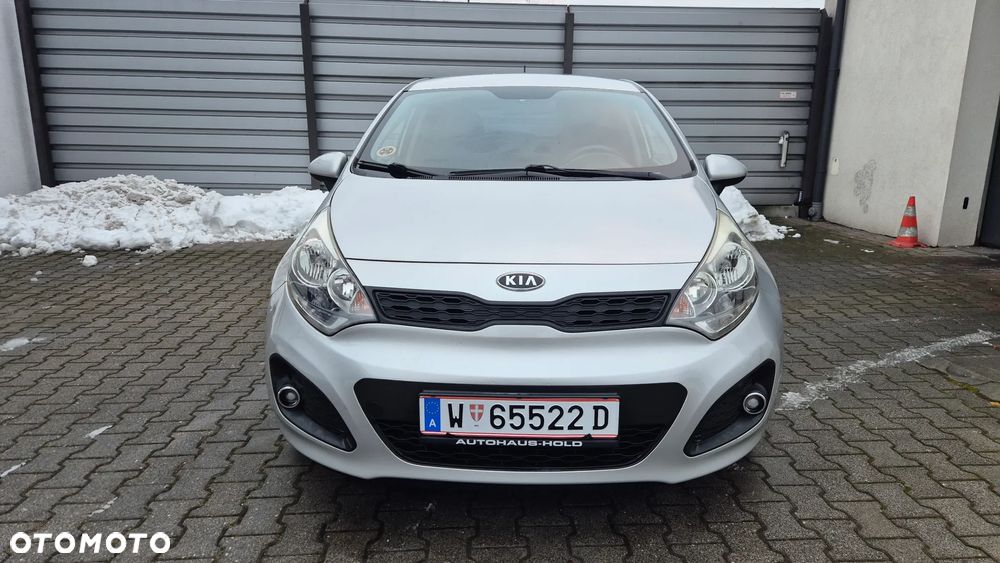 Kia Rio 1.2 Attract - 10
