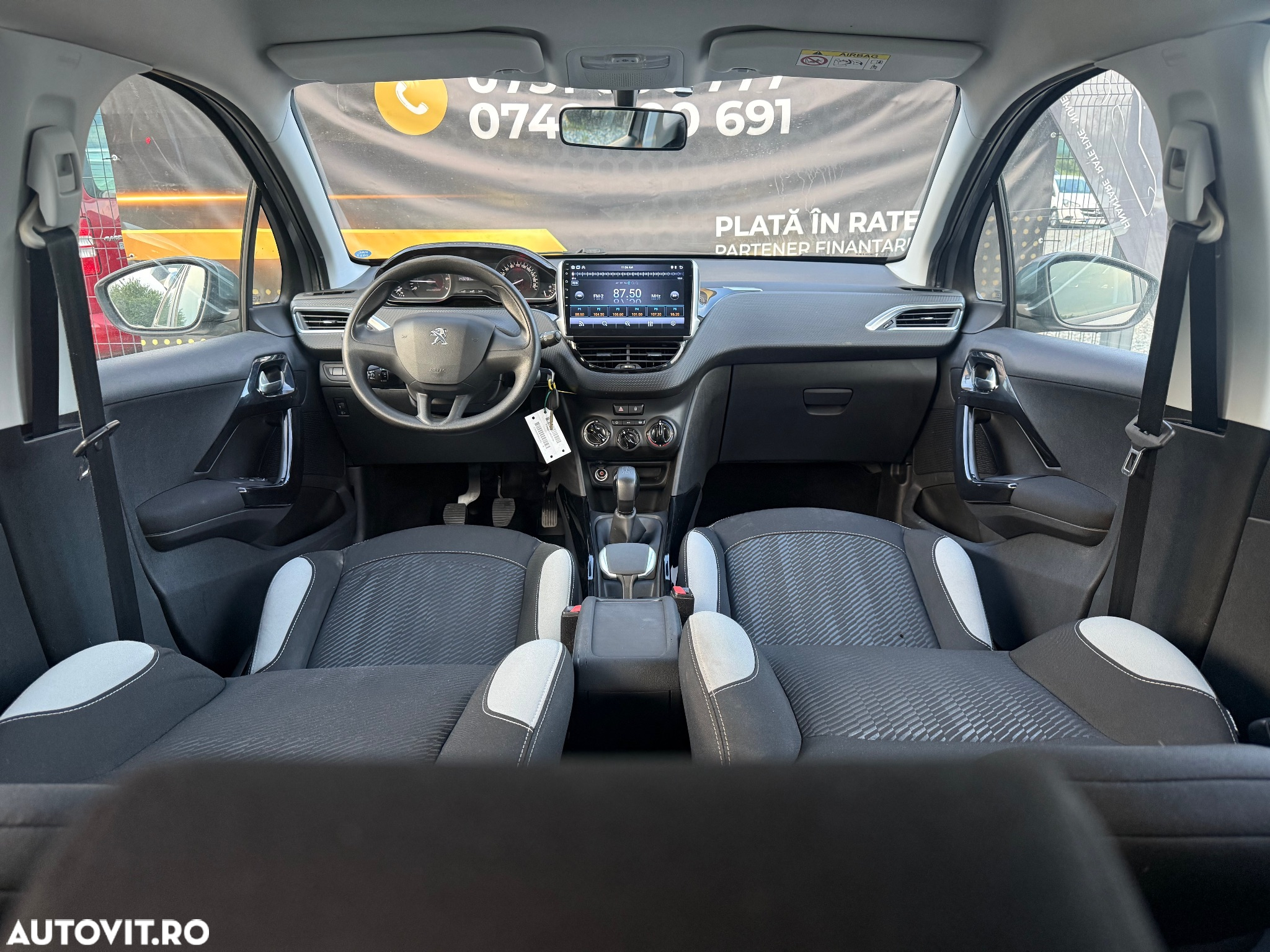 Peugeot 2008 1.2 L PureTech STT Active - 8