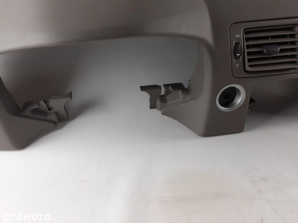 Volvo C30 S40 V50 konsola kokpit - 3