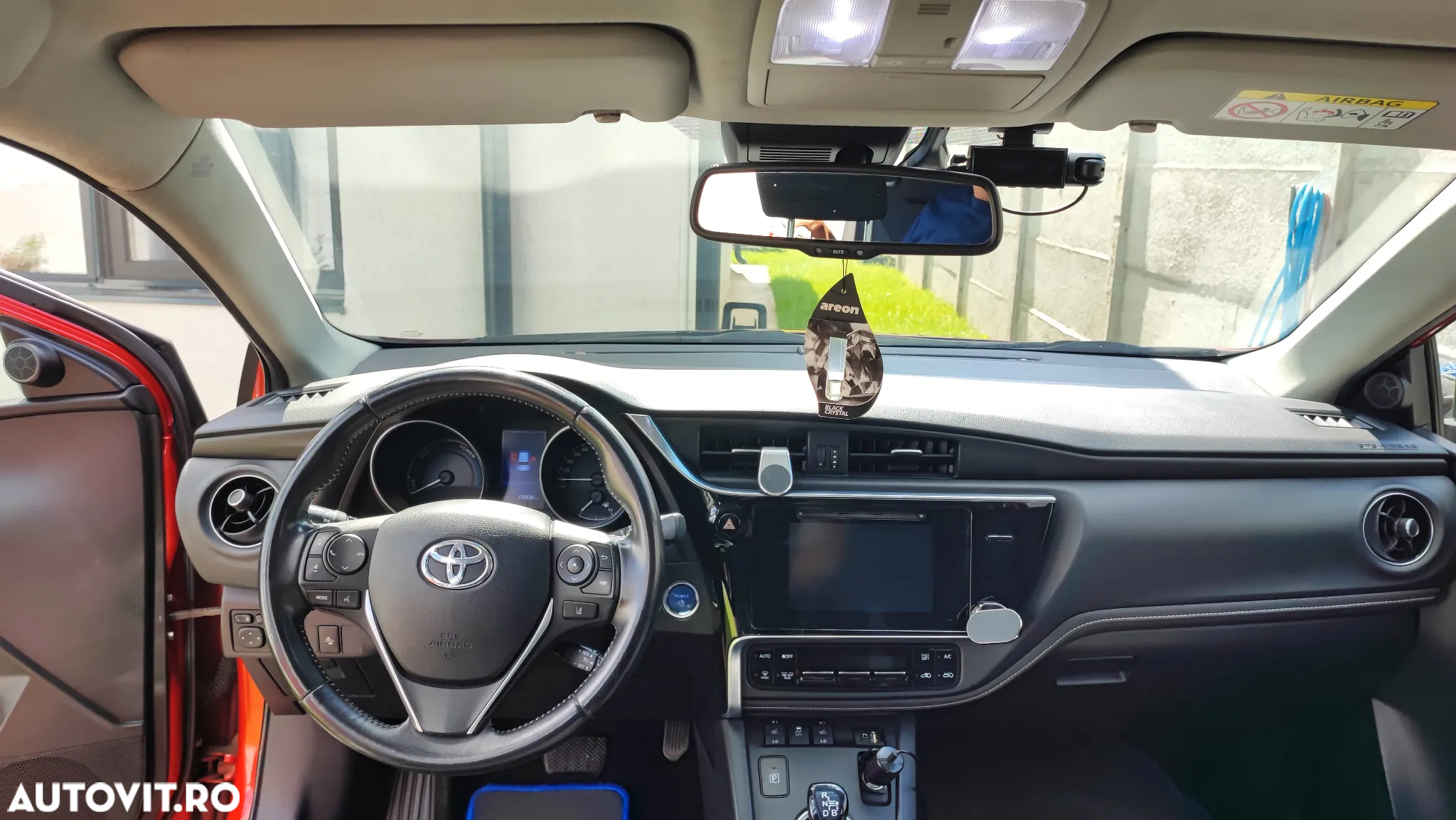 Toyota Auris - 13