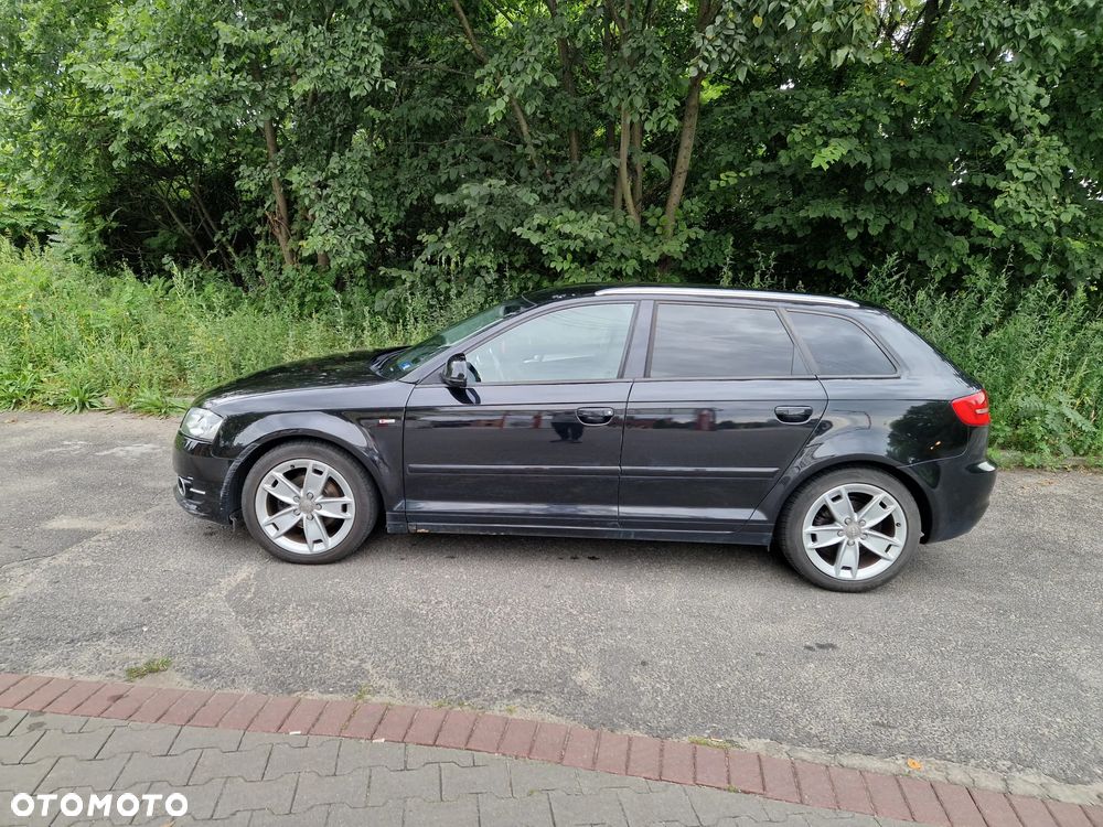Audi A3 Sportback 1.6 TDI DPF Ambition - 1
