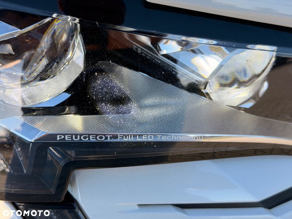 Peugeot 5008 BlueHDi 130 EAT8 GT - 33