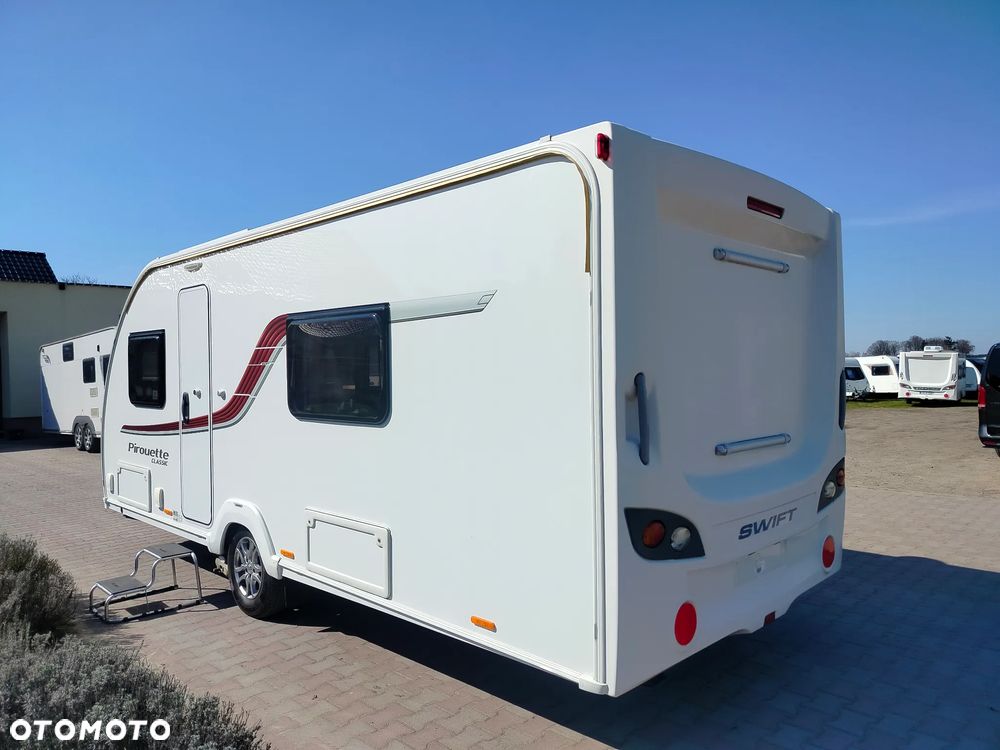SWIFT Pirouette - 39