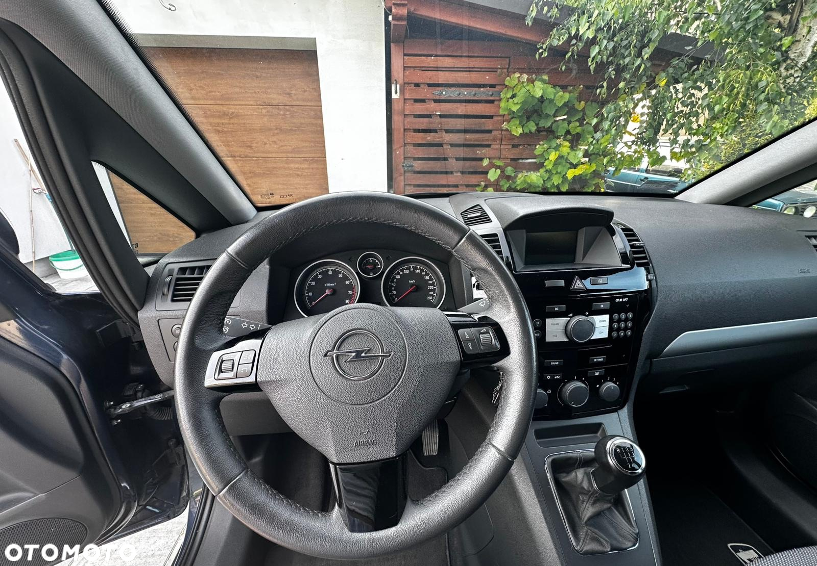 Opel Zafira 1.6 111 - 6